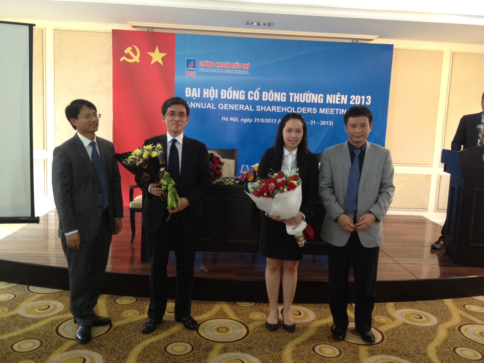 Chủ tịch 8x của PSI: 