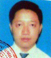 Truy nã Nguyễn Anh Huy vì chiếm đoạt 171.000 cổ phiếu Đá Núi Nhỏ (1)
