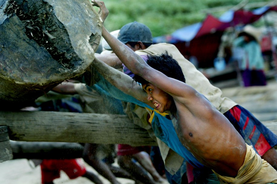 Myanmar - Mỏ tài nguyên nóng nhất thế giới (1)