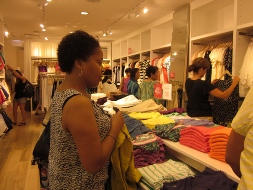 Nhật ký về các kiểu sale mùa hè ở Mỹ (1)