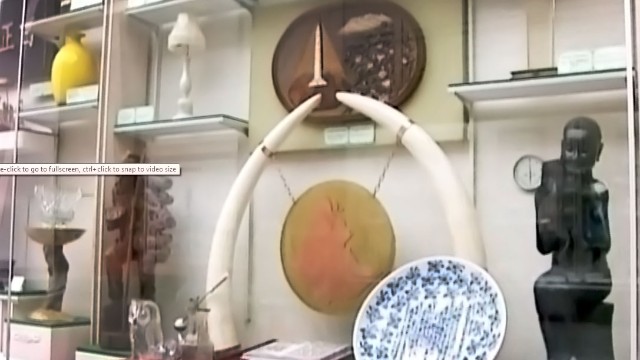 Các nhà lãnh đạo Triều Tiên được tặng quà gì? (7)
