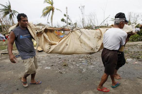 Hình ảnh Philippines tan hoang sau bão (9)