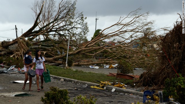 Ít nhất 1.200 người chết trong siêu bão Hải Yến tại Philippines (13)