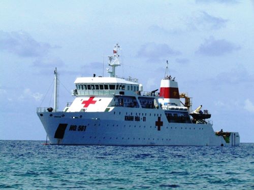 Tàu bệnh viện Khánh Hòa - 01 hoạt động như một bệnh viện di động hiện đại trên biển