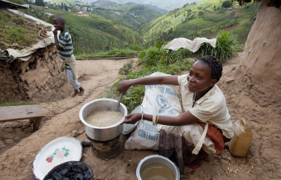 Quỹ Bill & Melinda Gates: Thế giới không còn nghèo như ta tưởng