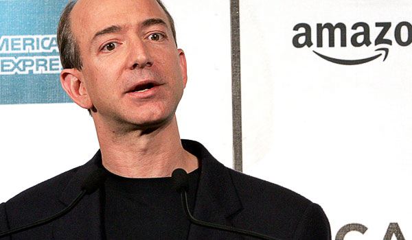 Vì sao Jeff Bezos trả 5.000 USD để một nhân viên... nghỉ việc?