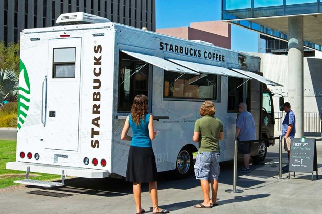 Chiêu mới của Starbucks: Bán cà phê bằng xe tải (2)