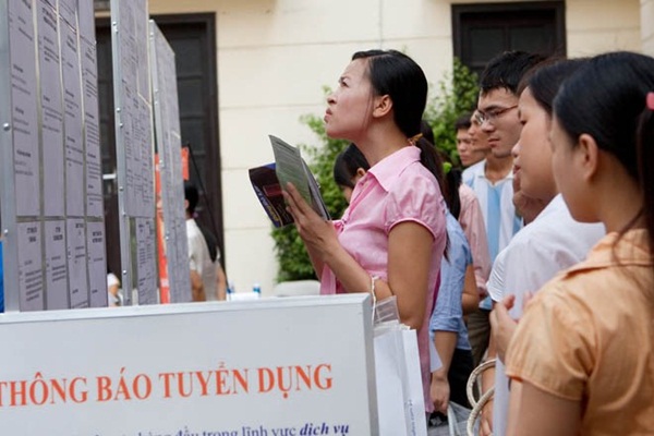 Cả nước có hơn 162.000 cử nhân thất nghiệp