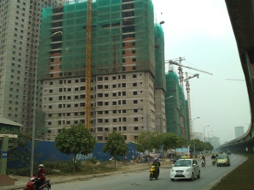 Soi tiến độ chung cư giá mềm làm