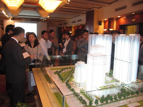 “Giá bất động sản 2013 sẽ thấp hơn 2012” (1)