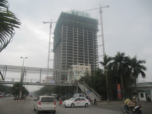 Nhiều dự án BĐS siêu sang “đắp chiếu” (6)