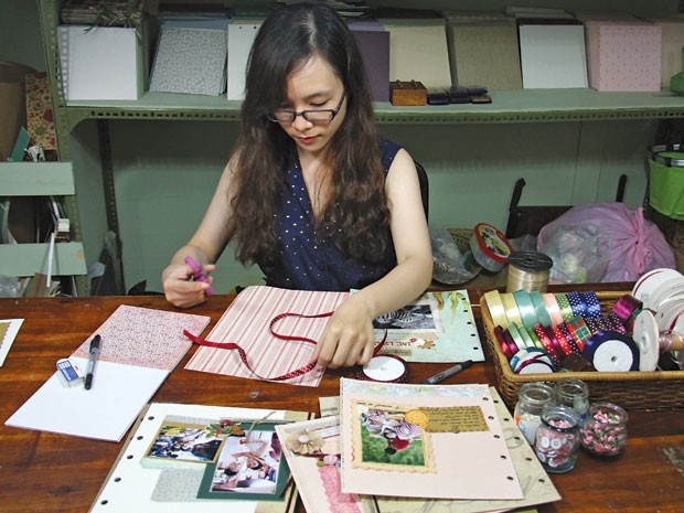 Ngọc đang làm album.