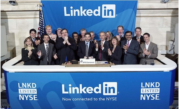 LinkedIn xứng đáng sử dụng hơn Facebook? (2)