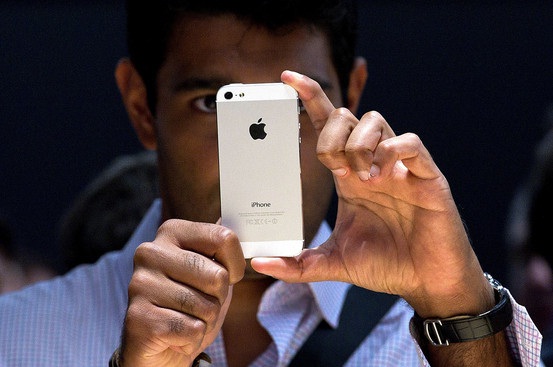 Apple: chót chung giường với 