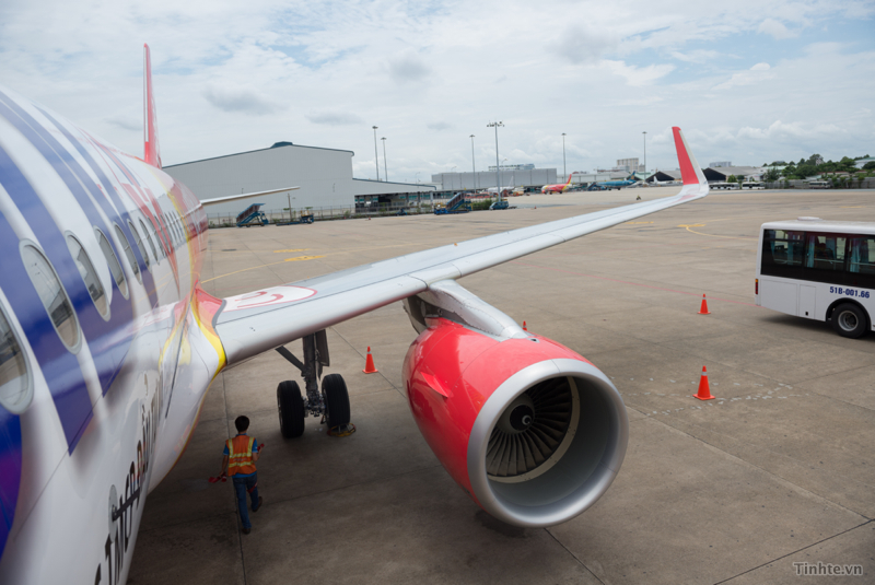 Cận cảnh máy bay mới của Vietjet Air (12)