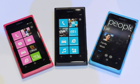 Nokia và Samsung có “giết” các hãng điện thoại thương hiệu Việt?