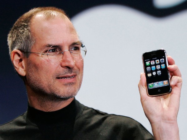 Steve Jobs – từ nhân viên thời vụ đến cha đẻ của các sản phẩm công nghệ thời thượng.
