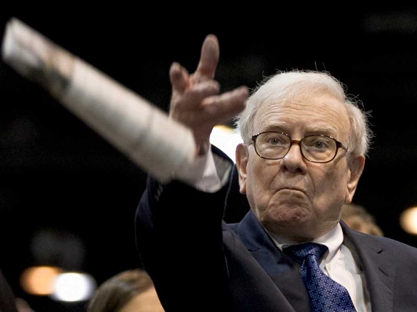 Warren Buffett sẽ làm gì nếu ông trở lại tuổi 23?