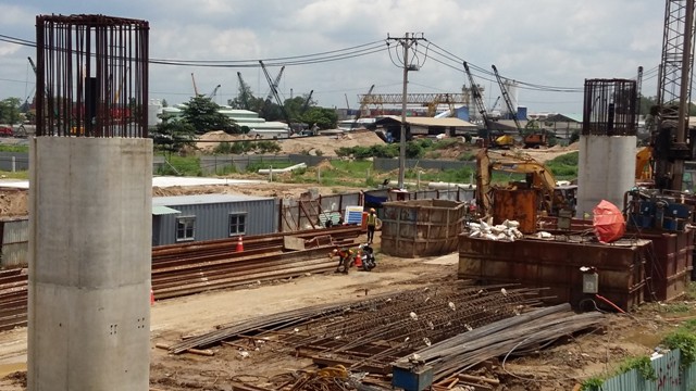 Trên công trường quận 2.