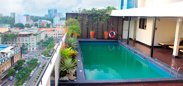 Thiết kế xây dựng bể bơi trên tầng thượng