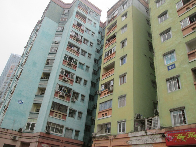 [Image: chuyen-la-o-ha-noi-chung-cu-cao-tang-boc-mui.JPG]