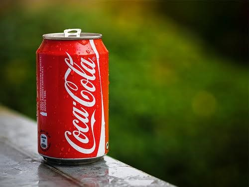 Coca-Cola được sáng chế cho quân đội. Ảnh: Oleg Sklyanchuk.