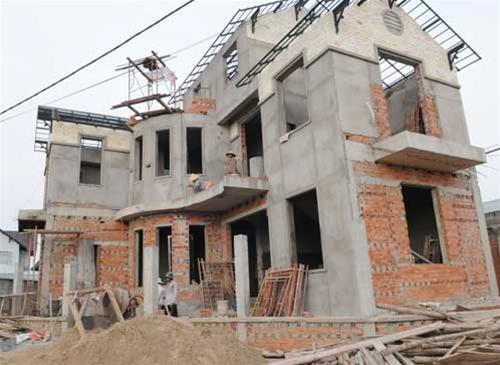 Xây nhà vào mùa mưa chất lượng công trình sẽ được đảm bảo hơn.