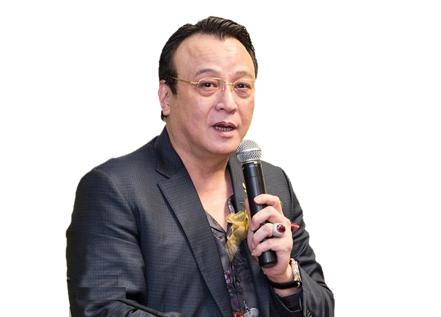 Ông Đỗ Anh Dũng, Chủ tịch Tập đoàn Tân Hoàng Minh đã từ chối mua cặp chóe hơn 6 tỷ đồng sau khi trúng đấu giá