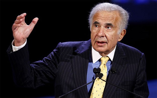 7. Carl Icahn</p></div><div></div></div><p> </p><p><i>Chức vụ: Chủ tịch tập đoàn đầu tư Icahn Enterprises</i></p><p>Carl Icahn là một nhà đầu tư có ảnh hưởng lớn trên thị trường tài chính toàn cầu. Chỉ cần ông thông báo trên mạng xã hội Twitter rằng ông đã bán cổ phần trong Netflix, cổ phiếu của công ty này ngay lập tức sụt giá 2,7%. Trước đó, Icahn đã “bỏ túi” khoản lời ít nhất 1,6 tỷ USD từ cổ phiếu Netflix.