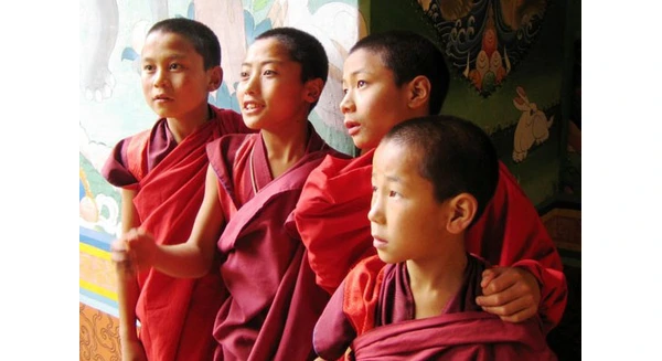 Bhutan: Phật gi&#225;o kiến tạo hạnh ph&#250;c