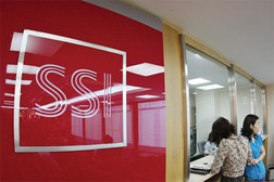 Thị phần môi giới HSX quý 1/2016: Chứng khoán HSC đuổi "sát sườn" SSI