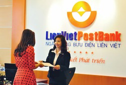 Vợ ông Nguyễn Đức Hưởng đã mua xong 1 triệu cổ phiếu LienVietPostBank