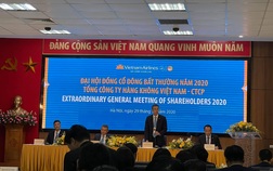 ĐHCĐ Vietnam Airlines thông qua việc phát hành 8.000 tỷ cho cổ đông hiện hữu, số lỗ năm 2020 giảm 2.400 tỷ so với dự kiến ban đầu