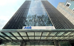 Lợi nhuận ACB 6 tháng tăng 68%, dự phòng toàn bộ nợ cơ cấu