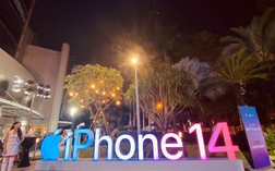 iPhone 14 phá kỷ lục trong đêm đầu tiên bàn giao, cổ phiếu ICT gồm MWG, FRT, PET... đồng loạt kịch trần