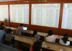 Vượt ngưỡng kháng cự, VN-Index tăng gần 4 điểm