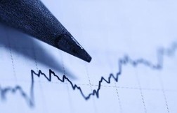 TS Đinh Thế Hiển: Vn-Index có thể vượt 450 điểm vào quý 3/2013