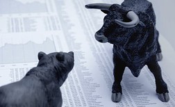 Tự doanh CTCK bán ròng 5 tháng liên tiếp, giá trị bán ròng hơn 1.100 tỷ đồng