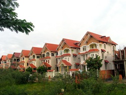 Quỹ đầu tư bất động sản: Thời cơ chưa chín muồi