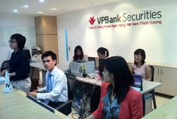 VPBS: Quý 1/2013 vay thêm 700 tỷ đồng, lãi sau thuế 7,6 tỷ đồng