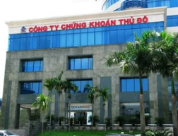 Chứng khoán Thủ Đô rút nghiệp vụ môi giới, tự nguyện rút tư cách thành viên 2 Sở