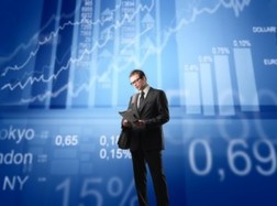 Thanh khoản tăng vọt trong phiên VN-Index vượt 500 điểm