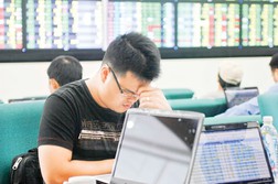 Tạo cơ hội đánh giá, xếp hạng độc lập