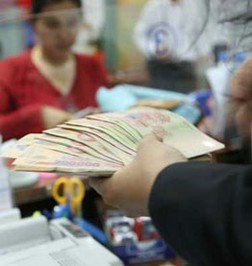 Áp dụng lãi suất không kỳ hạn thấp nhất đối với khoản tiền gửi rút trước hạn