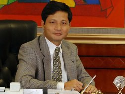 Ông Vũ Viết Ngoạn: ‘Kiến thức và kinh nghiệm là tài sản lớn’