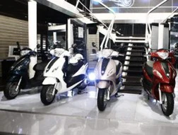 Piaggio Việt Nam chính thức "trình làng" Fly giá 43,9 triệu đồng