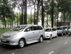 Giữ xe đúng giá, 120 năm mới hoàn vốn xây bãi ngầm
