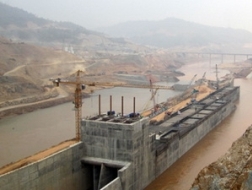 Ngăn sông Đà đợt 1 xây dựng Thủy điện Lai Châu 