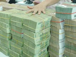 Hạ trần lãi suất cho vay xuống 13%/năm từ 11/6
