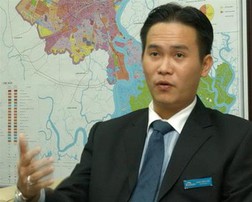 Mua thêm gần 16 triệu cổ phiếu SCR, ông Đặng Hồng Anh "giàu" hơn cha